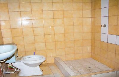 VENTA DE GRAN ALMACÉN EN CHICLAYO